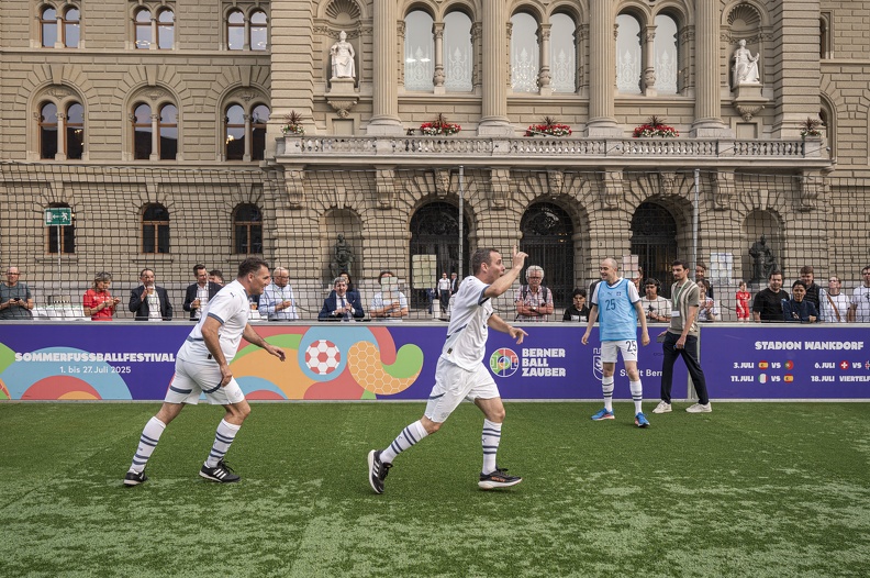 parl fussball 1006 22