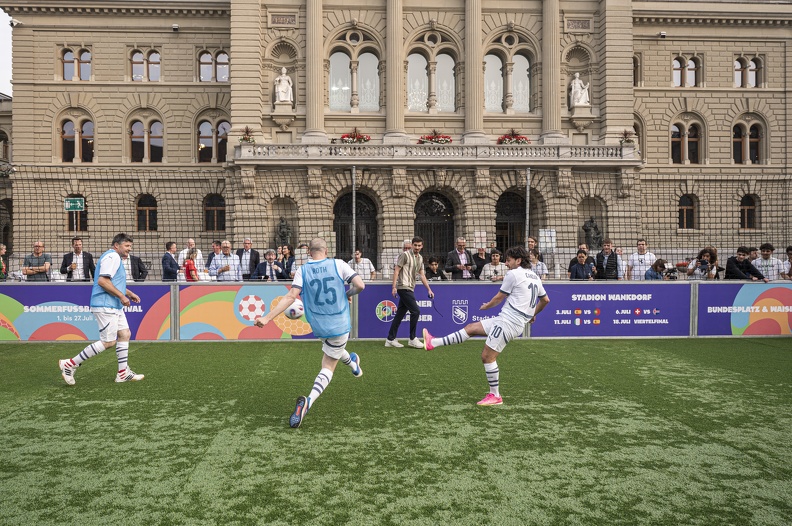 parl fussball 1006 23