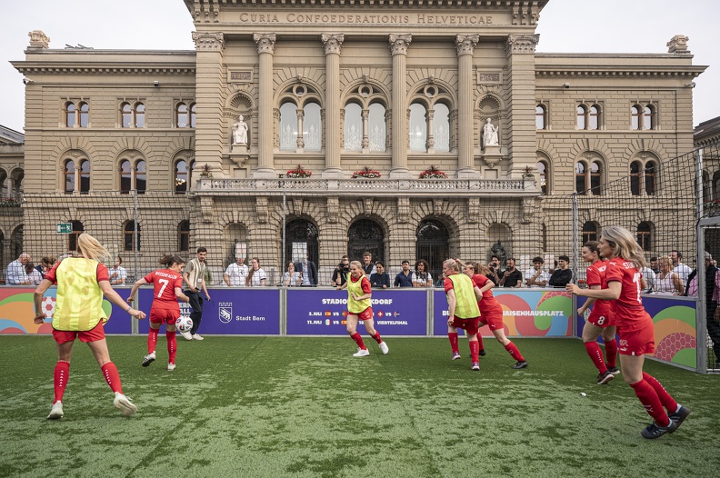 parl fussball 1006 28