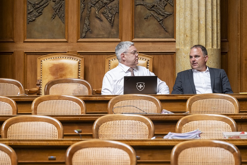 parl somsess25 1006 46