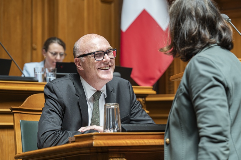 parl somsess25 1606 06