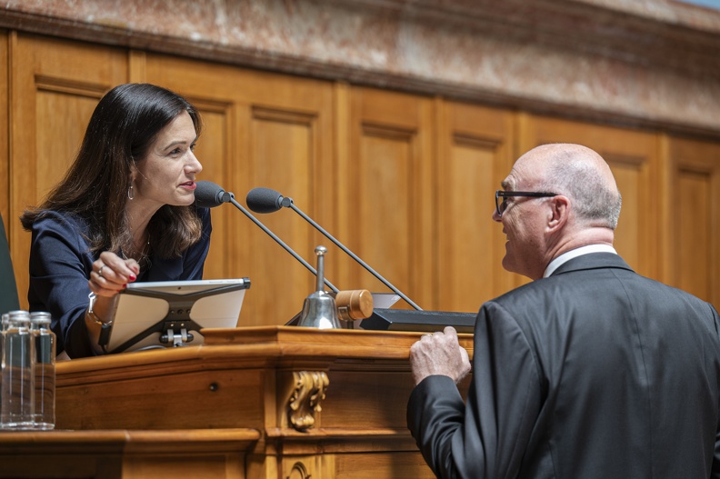 parl somsess25 1606 05