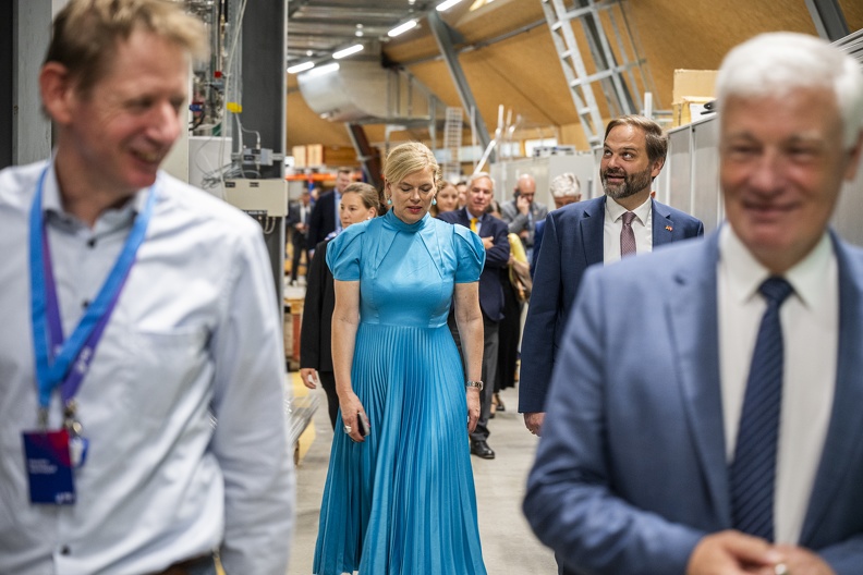 parl deu konf 25 96